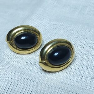 Vintage Monet Earrings Post Pierced Gold Tone Studs Black Cabochon 1"